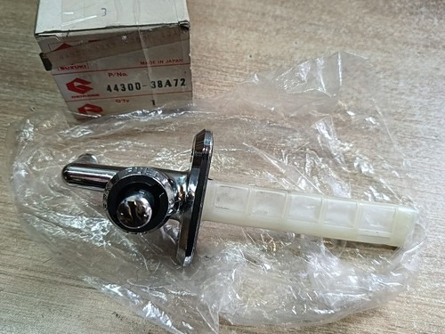 Robinet essence neuf - un,