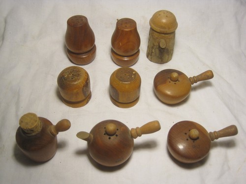 Vintage wood salt pepper - vintage,