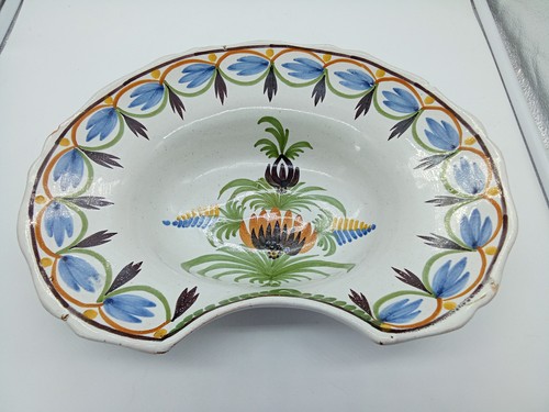 Tres beau plat - tres, en