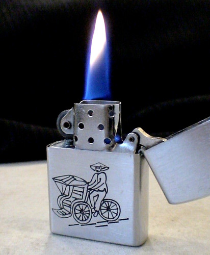 Briquet ancien viet nam - -,