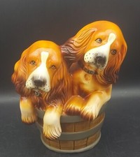 GRANDE FIGURINE CERAMIQUE PEINTE 2 CHIOTS COCKER AU BAQUET H 27 cm XXe CHIEN