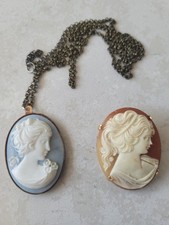 Lot 2 Ancien Grand Camée En Plastique Ou Résine Collier Pendentif Broche Vintage
