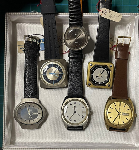 Lot montres bulova - de, 12