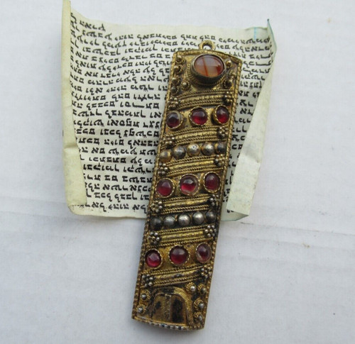 Ancien pendentif boite à - ancien,