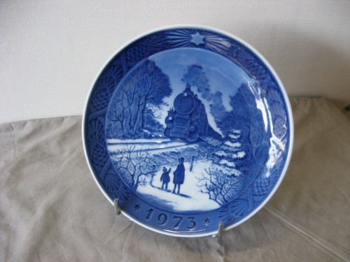Ancien joli plat - noËl, 1976