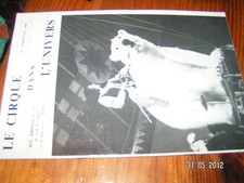 Le Cirque dans L'Univers