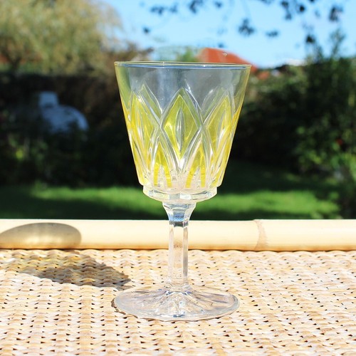 Verre vin jaune - à,
