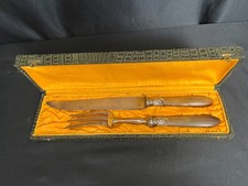 Arts de la table, service à