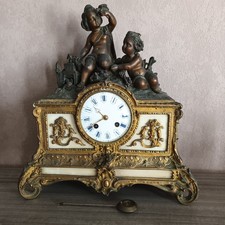Ancienne pendule bronze - pendule, en