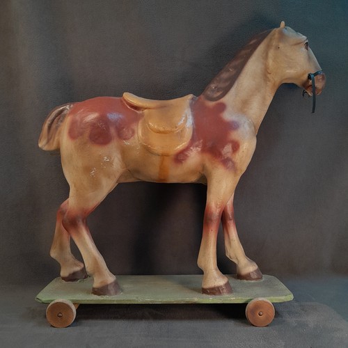 Ancien cheval jouet - ancien,