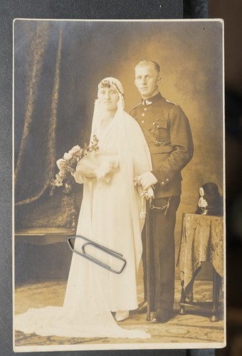 Police uniform chako wedding - b,