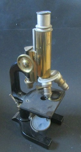Microscope belge par - belge, reichert