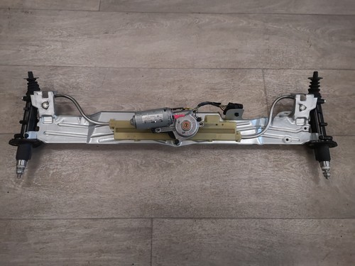 Moteur mécanisme aileron - et,