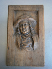 Bas relief Sculpture Bois noyer décor Breton Paysan Costume Ancien