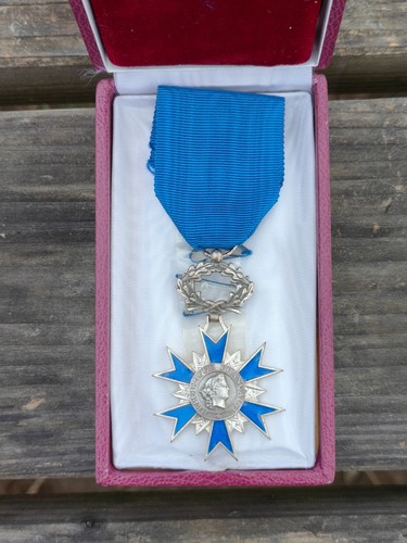 Medaille ordre national - medaille,