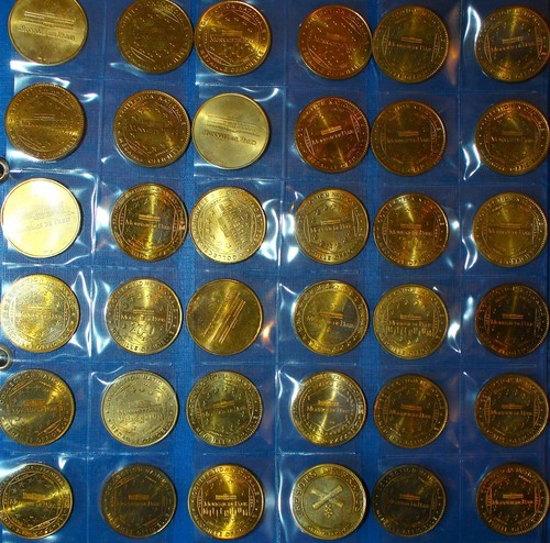 Lot jetons touristiques - :, 34