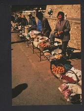 MUR DE CHINE / MARCHAND de FRUITS & LEGUMES au Marché animé en 1991