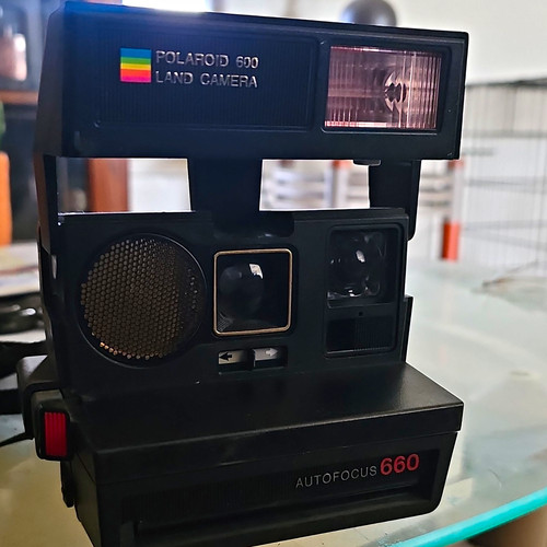 Polaroid 600 land camera - 600,