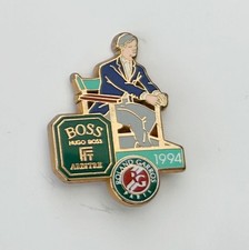 PIN'S ARTHUS BERTRAND - ROLAND GARROS 1994 - HIGO BOSS - ARBITRE