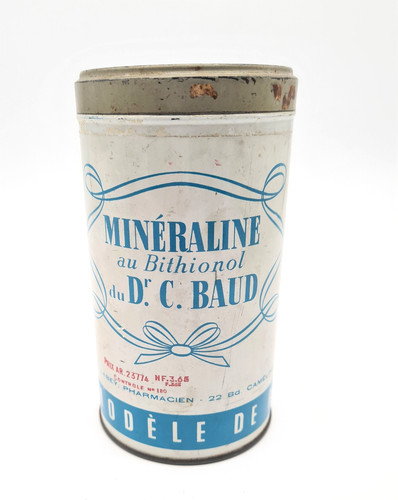 Ancienne boîte tôle acier - boîte, en