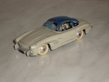 Rare MERCEDES 300 SL crème et bleu 1/43ème QUIRALU bon état d'usage no Solido