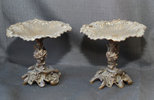 Paire de cassolettes en bronze