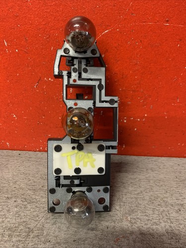 Platine porte ampoule - platine,