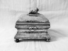 TRES BEAU COFFRET OU SUCRIER ARGENT MASSIF AUTRICHE XIXEME