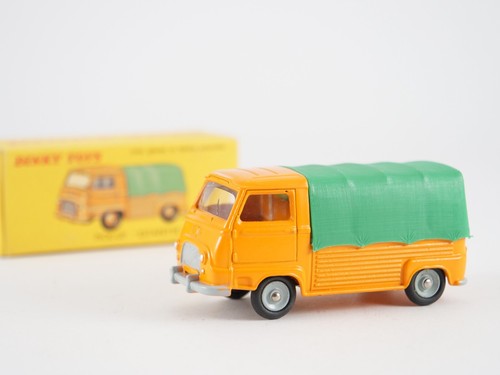 Dinky toys 563 renault - dinky,