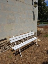 Banc de jardin ancien avec piètement en fonte longueur 194 cm