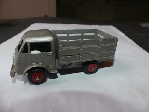 Dinky toys france - dinky,