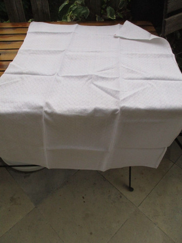 Petite nappe grande - nappe,