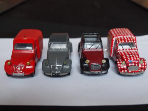 Ensemble citroen 2cv - citroen, au