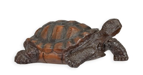 Une sculpture bronze - une, en
