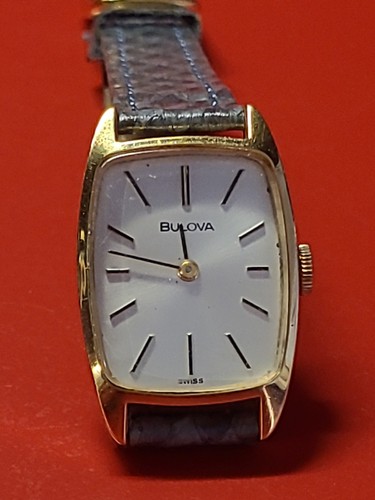 Superbe montre femme bulova - superbe,