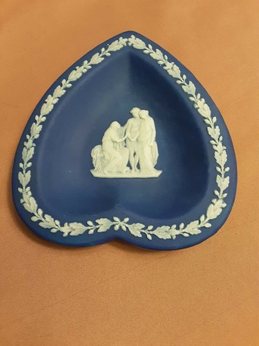Royal blue wedgwood heart - royal,