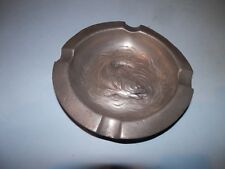 CENDRIER EN ETAIN DECOR POISSON SIGNE ALIZAN DIAMETRE 13 CM 