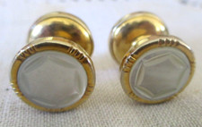 Anciens Boutons de Manchette couleur or nacre rond gravé bijou vintage 5280