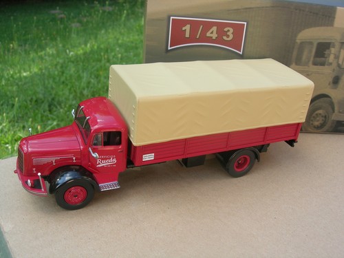 Ixo camion mercedes - ixo, mercedes-benz