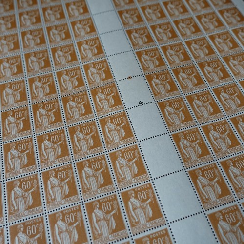 Feuille timbres type paix - type,