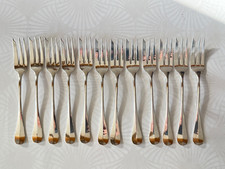 12 fourchettes à gâteaux en