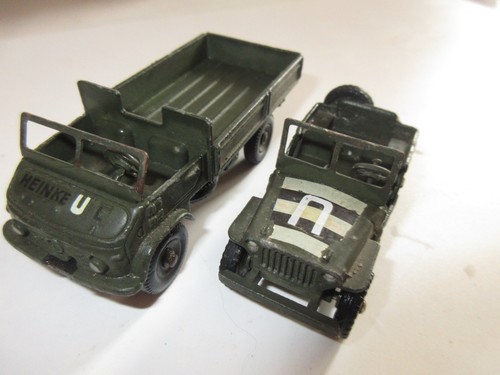 Lot dinky toys - 2, ancien