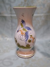 joli vase en faïence de
