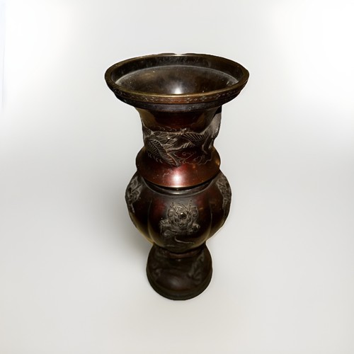 Vase ancien bronze - en,