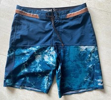 BERMUDA/SHORT DE BAIN HOMME