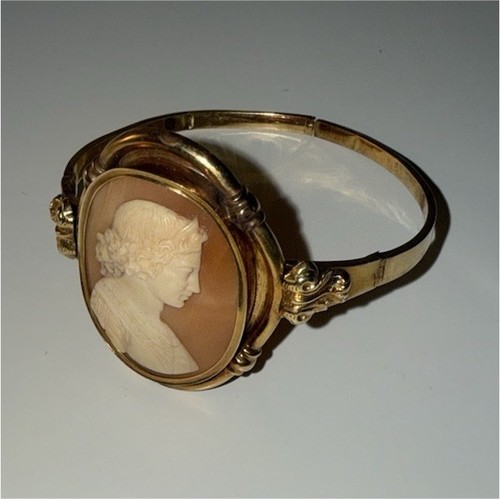 Bracelet ancien camée - or,
