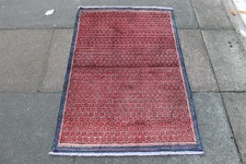 Tapis Oriental En Laine Fait
