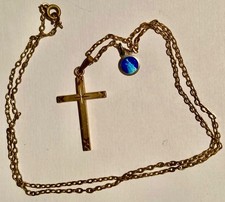 pendentif ,chaine & médaille religieuse représentant la vierge marie  -N°701 bis