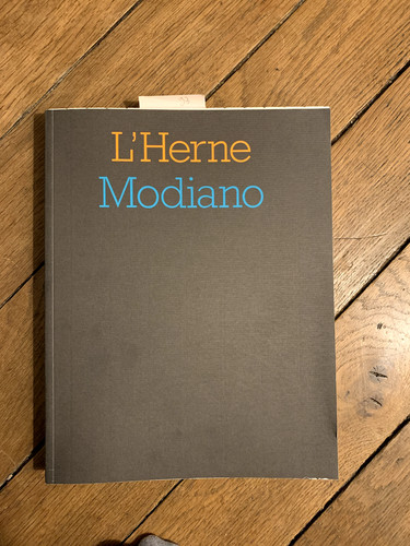 Modiano - , cahier