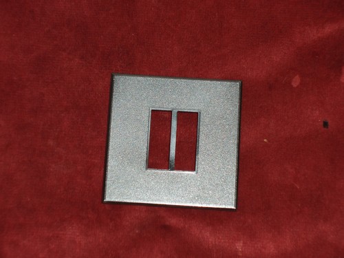 Plaque finition métal double - plaque,